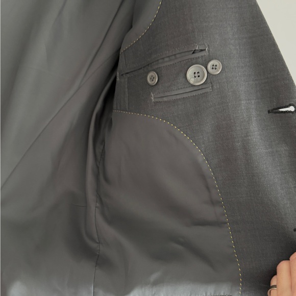 Designer Blazer 2 button grey 40 short - Picture 3 of 6